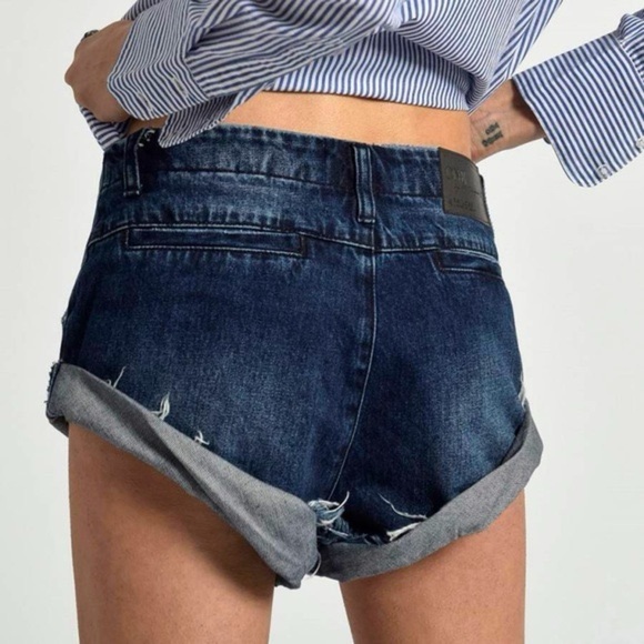 NWT One Teaspoon Sailors Low Rise Relaxed Fit Shorts Dark Wash Sz 26 - Picture 2 of 11